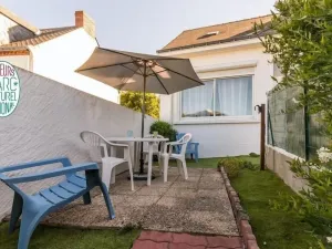 Image of Charming Cottage in Brière Park - Near Marshes, 1 Bedroom, South-Facing Terrace, Parking, WiFi
