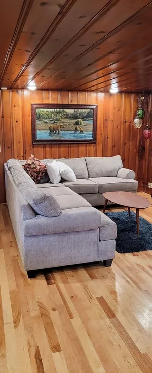 Image of Lucas Mansfield Area Cozy Brick & Wood On 6 Acres
