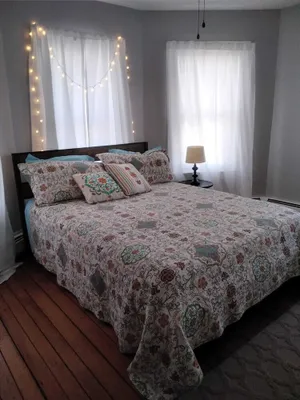 Image of Full 2 bedroom apt in beautiful Warren RI