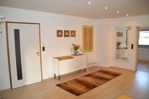 Image of Charmante Ferienwohnung mit Zwei Schlafzimmern und Wintergarten