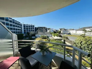 Image of 2 rooms in the center, 4 min walk to the beach, parking