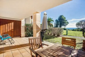 Image of Garden level for 5 people with sea view