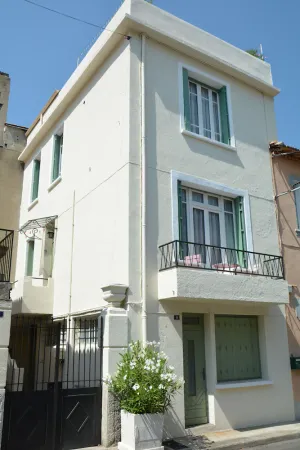 Image of Quillan House and Studio apartment with rooftop terrace in Centre of Quillan