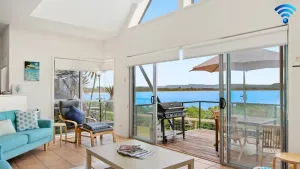 Image of Tilbury Breeze — Stay 3 Pay 2