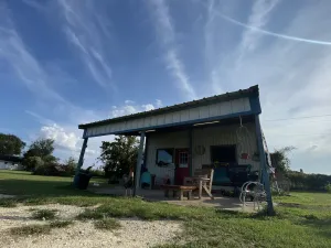 Image of The Hen House🐓