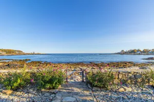 Image of Quintessential Oceanfront Cottage