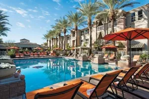Image of Minutes Away from Phoenix Art Museum! Enjoy Full Kitchen & Free Parking!
