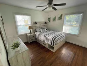 Image of James’ Modern Cheerful Home!