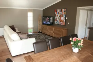Image of MOOIE CHALET OP 5 MINUTEN VAN ZEE EN STRAND