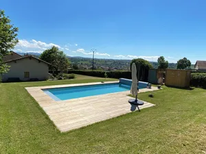 Image of Maison de Charme Avec Piscine en Pleine Nature et Proche Centre Ville