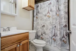 Image of Gorgeous Immaculate gated Apartment in NOLA