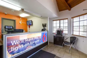 Image of Motel 6-Mesa, AZ - South