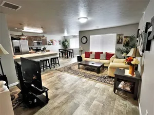 Image of Juniper Townhouse #4