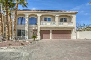 Image of Whole home,pool\/spa great location and 15m to Vegas strip, hike,golf,attractions