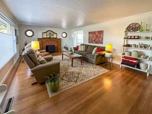 Image of Sunny & Immaculate Upper-Level Apartment