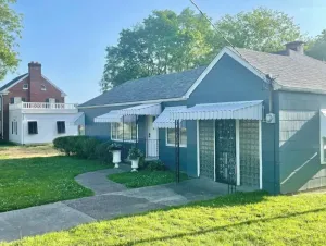 Image of The Bluegrass Cottage, Downtown Beaver Dam, KY