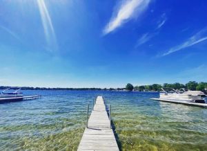 Image of Lakefront Cottage with Fantastic Swimming and Views