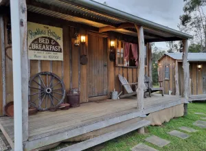 Image of Rustic Early Settlers Cottage with incredible views