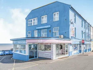 Image of Luxury apartments with sea and pier views, right in the heart of North Norfolk.