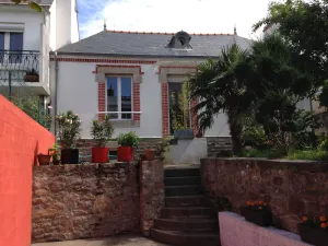 Image of Pretty town center house