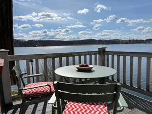 Image of Ferien direkt am Wasser mit Hund