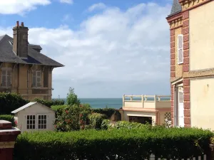 Image of Calm sea view family appartment in historical town center