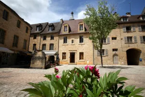 Image of APARTMENT THE THREE FOUNTAINS
