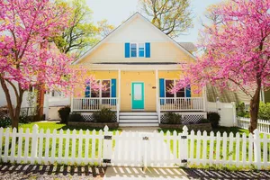 Image of Huge Beach Bungalow- Yard, Beach Pass, King Beds