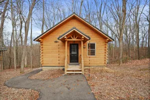 Image of Cozy Cabin for up to 6 guests - Hocking Hills - Hot Tub - Fire Ring - Wifi