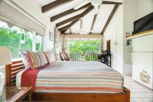 Image of May low rates check date Free HSWIFI side Ocean view walk to Magics & Kahalu'u