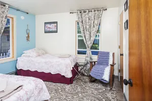 Image of Seward Inn