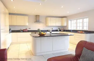Image of Coach House -  a house that sleeps 8 guests in 4 bedrooms