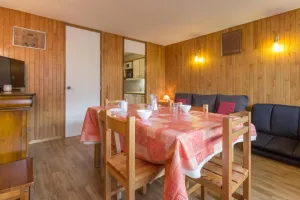 Image of 20m from resort center, 2nd floor, view ski slopes, balcony, tv, 50m², La Plagne