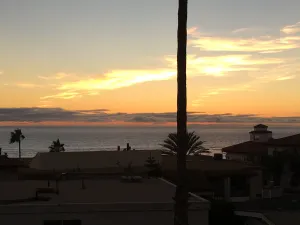 Image of PACIFIC PARADISE 49 steps to beach Stunning View!