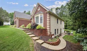 Image of 1-bedroom guesthouse, 11 minutes to Charlotte Motor Speedway