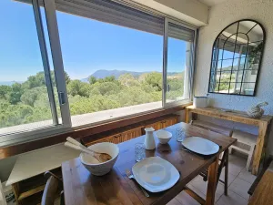 Image of 5 couchages, vue mer, climatisation, WIFI, tout à pied, plage à 250m