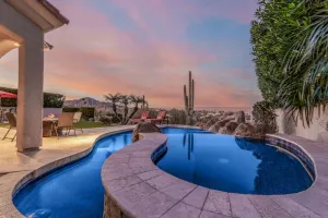 Image of Views-Pool-Jacuzzi-Pet Friendly!