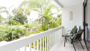Image of Aloha - Noosa Pde - location and beach style