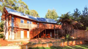 Image of BEECHES - Timber clad house, quiet location