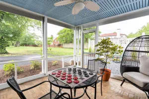 Image of Rivermont Carriage House \/ 1.5 acre Estate \/ Pets