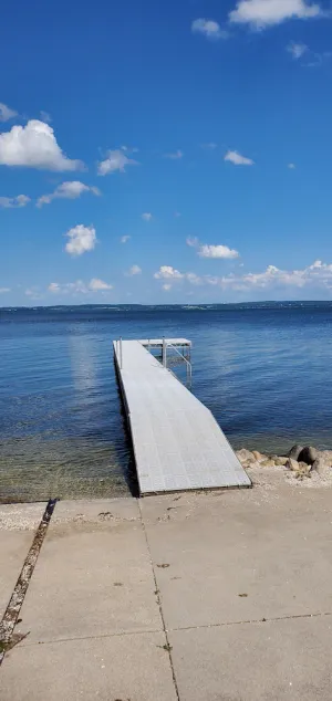 Image of EAA House on 1.6 acres on lake Winnebago for the week