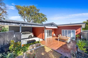 Image of Luxurious Contemporary Home