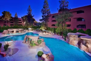 Image of TRANQUIL GOLF COURSE VIEW - 5 POOLS AND SPAS IN COMPLEX - SUMMER TENANT DEALS!
