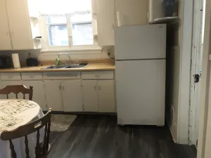 Image of 2nd Floor 2 Bedrooms Entire Apartment! 5 minutes drive to Niagara Falls