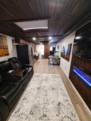 Image of Cozy container: Unique design