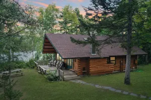 Image of Stony Cove Lodge (Waterfront on Lower Wilson Pond!)