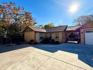 Image of Home with gated driveway near River & Downtown