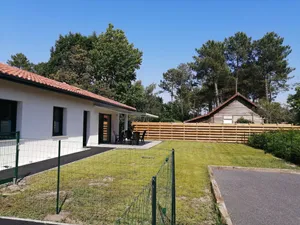 Image of Pleasant house, 6 km from the ocean, boulodrome.