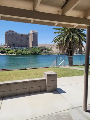 Image of Riverfront Paradise! Sleeps 7