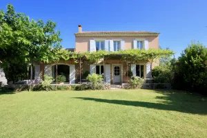 Image of Beautiful Traditional Provencal Mas with Stunning Heated Pool, Garden & Views